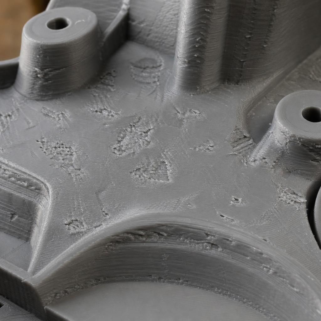 Marcas deixadas pelo suporte na superfície de uma peça impressa em 3D